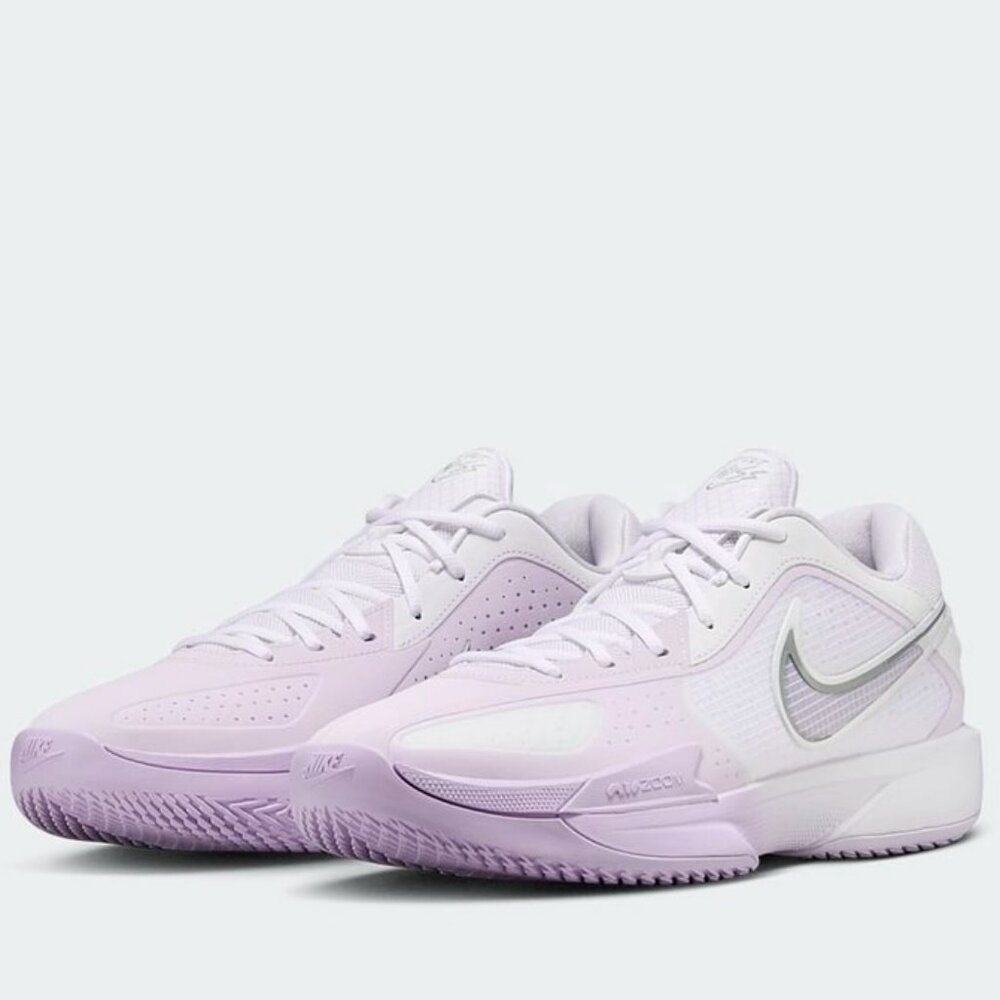 Nike G.T. Cut Cross. Brand New. Mens Size: 11.5.